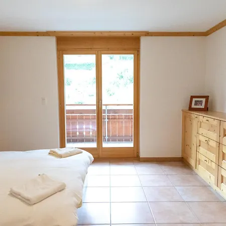 Grenon Apartment