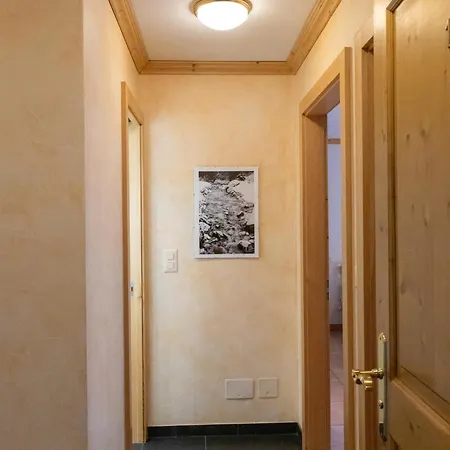 Grenon Apartment