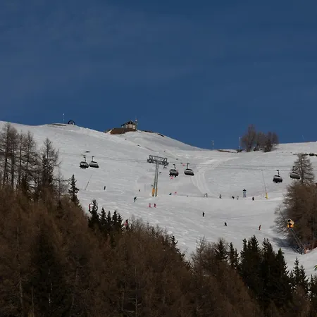 Lägenhet Grenon